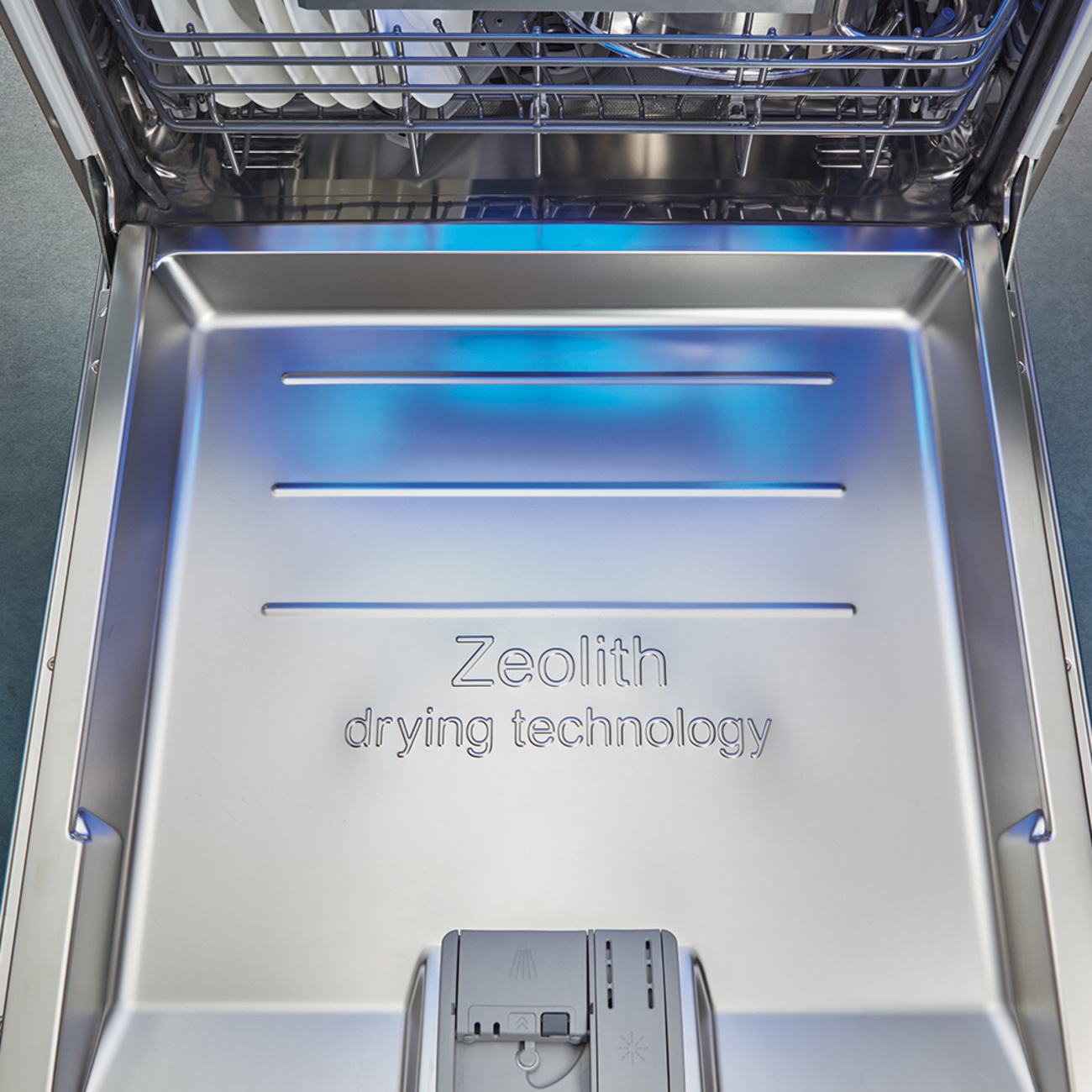 Zeolith Trocknen – Für glänzende Spülergebnisse bei Elektro Kehl UG & Co. KG in Mannheim